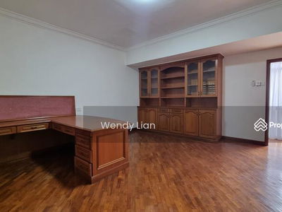 Persiaran Ampang Hilir, Taman U Thant, Kuala Lumpur, Malaysia Persiaran Ampang Hilir, Taman U Thant, Kuala Lumpur, Malaysia