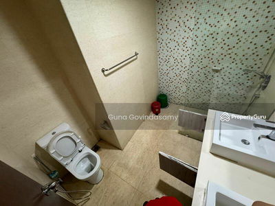 Regalia @ Sultan Ismail, Malaysia Regalia @ Sultan Ismail, Malaysia