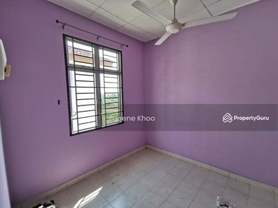 Pangsapuri Sri Mas (Desa Tebrau), Malaysia Pangsapuri Sri Mas (Desa Tebrau), Malaysia