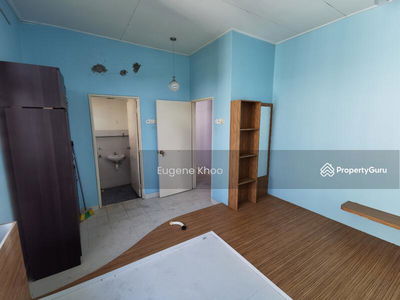 Pangsapuri Sri Mas (Desa Tebrau), Malaysia Pangsapuri Sri Mas (Desa Tebrau), Malaysia