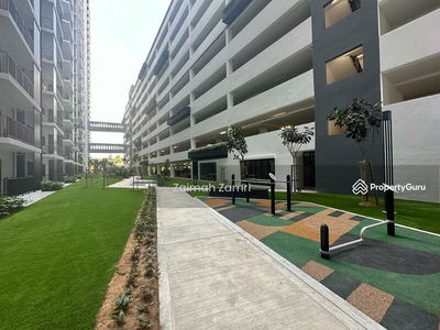 Huni D' @ Eco Ardence, Malaysia Huni D' @ Eco Ardence, Malaysia