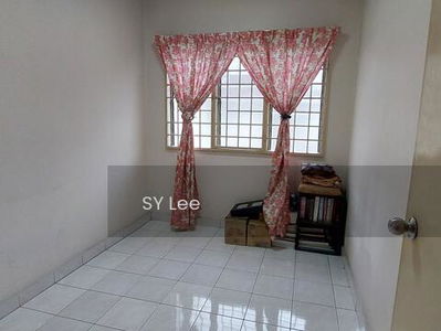 Double Storey House @ Taman Puchong Utama PU8, Malaysia Double Storey House @ Taman Puchong Utama PU8, Malaysia