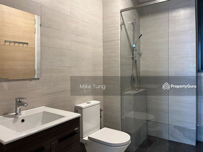 Trinity Pentamont, Malaysia Trinity Pentamont, Malaysia