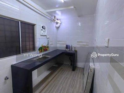 Pangsapuri Seri Pulai (Puchong), Malaysia Pangsapuri Seri Pulai (Puchong), Malaysia