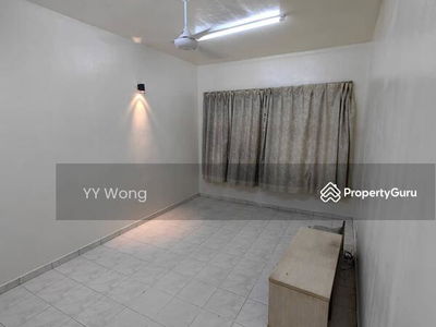 Pangsapuri Seri Pulai (Puchong), Malaysia Pangsapuri Seri Pulai (Puchong), Malaysia