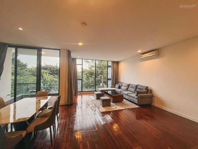 Quang Khanh Street, Vietnam Quang Khanh Street, Vietnam