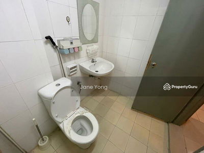 D'Alamanda, Malaysia D'Alamanda, Malaysia