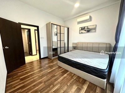 Molek Regency, Malaysia Molek Regency, Malaysia