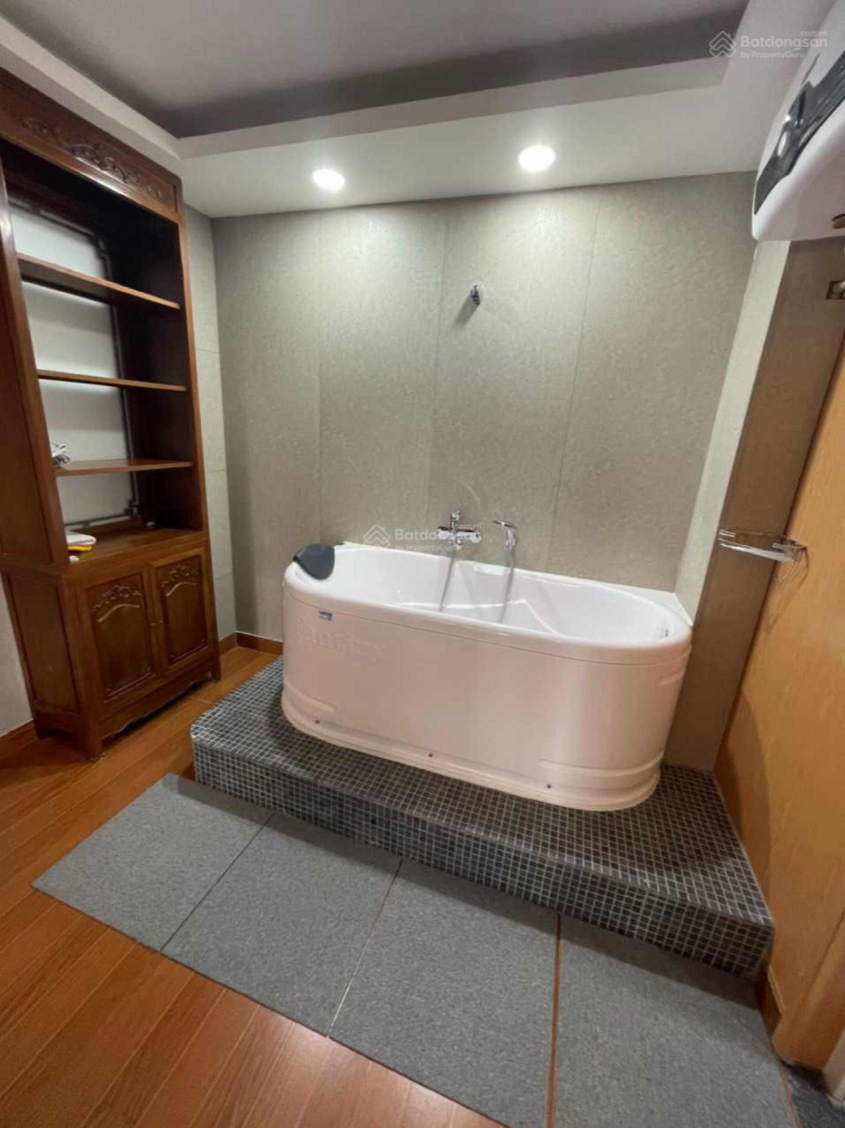 Van Bao Street, Vietnam Van Bao Street, Vietnam