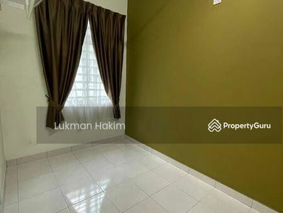 End Lot Spacious Land 2 Storey Terrace Section 4 Bandar baru bangi, Malaysia End Lot Spacious Land 2 Storey Terrace Section 4 Bandar baru bangi, Malaysia