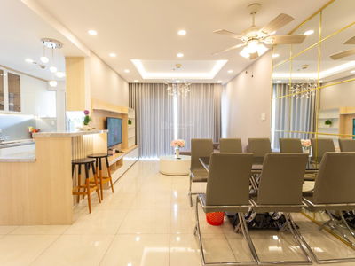 Sunrise City, Vietnam Sunrise City, Vietnam