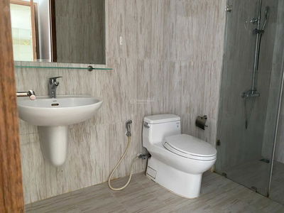 The Golden Star, Vietnam The Golden Star, Vietnam