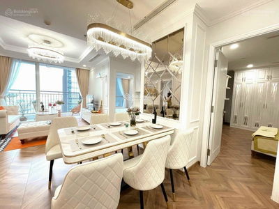 Viva Riverside, Vietnam Viva Riverside, Vietnam