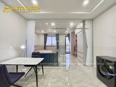 Gehäuse In Nha Be, Vietnam Gehäuse In Nha Be, Vietnam