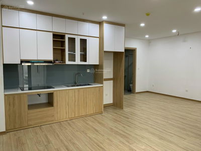 Golden Field Mỹ Đình, Vietnam Golden Field Mỹ Đình, Vietnam