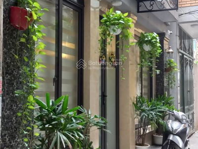 Gehäuse In Hanoi, Vietnam Gehäuse In Hanoi, Vietnam