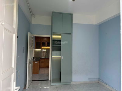 Gehäuse In Ho Chi Minh City, Vietnam Gehäuse In Ho Chi Minh City, Vietnam