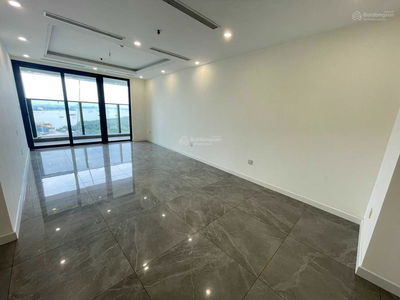 Sunshine Diamond River, Vietnam Sunshine Diamond River, Vietnam