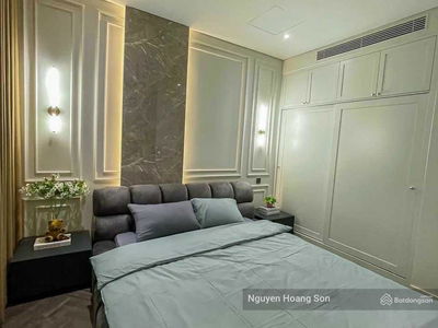 D’. Le Roi Soleil, Vietnam D’. Le Roi Soleil, Vietnam