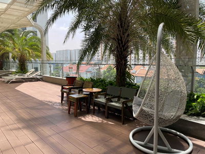 De Capella, Vietnam  De Capella, Vietnam