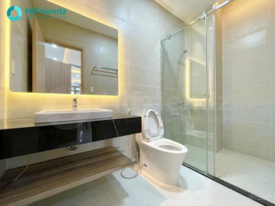 Gehäuse In Nha Be, Vietnam Gehäuse In Nha Be, Vietnam