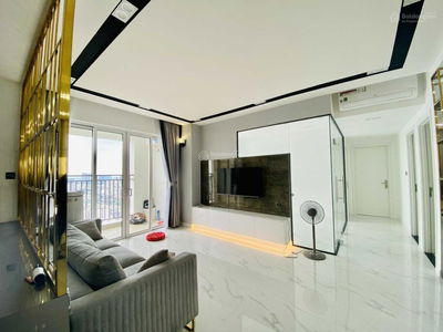 Sunrise City, Vietnam Sunrise City, Vietnam