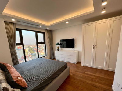 D’. Le Roi Soleil, Vietnam D’. Le Roi Soleil, Vietnam