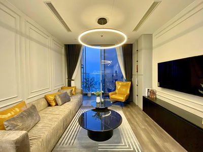 Central Field Trung Kính, Vietnam Central Field Trung Kính, Vietnam