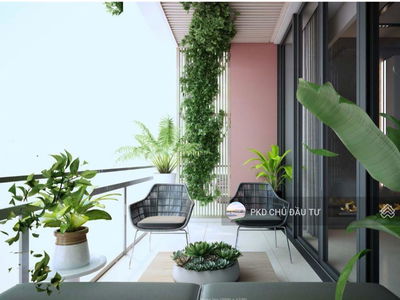 The River Thủ Thiêm, Vietnam  The River Thủ Thiêm, Vietnam