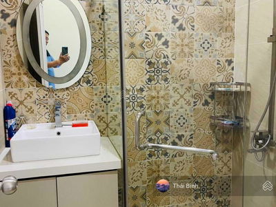 Topaz Elite, Vietnam Topaz Elite, Vietnam