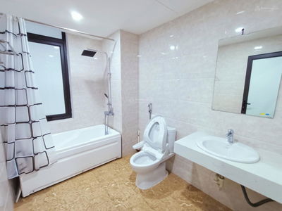 Жилье в Hanoi, Vietnam  Жилье в Hanoi, Vietnam