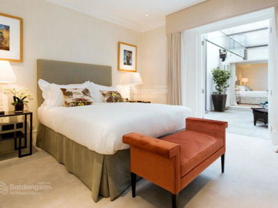 Sunrise City, Vietnam  Sunrise City, Vietnam