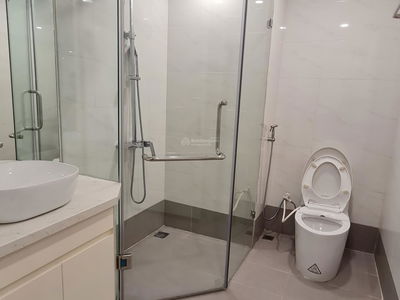 D’. Le Roi Soleil, Vietnam D’. Le Roi Soleil, Vietnam