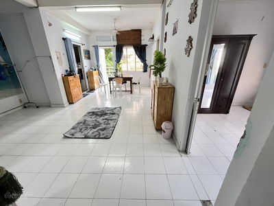 Housing in Ho Chi Minh City, Vietnam Housing in Ho Chi Minh City, Vietnam