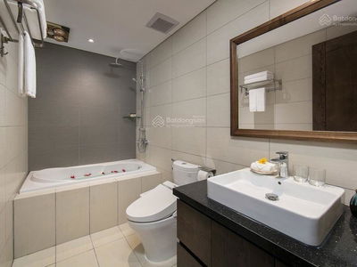 Housing in Hanoi, Vietnam  Housing in Hanoi, Vietnam