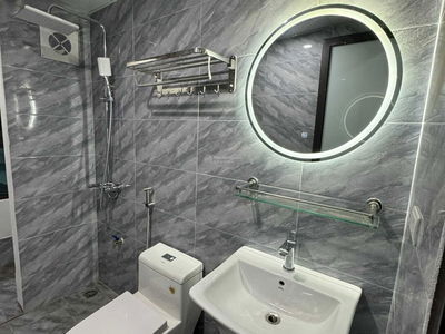 Gehäuse In Hanoi, Vietnam  Gehäuse In Hanoi, Vietnam