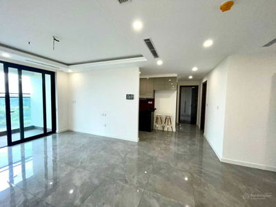 Sunshine Diamond River, Vietnam Sunshine Diamond River, Vietnam