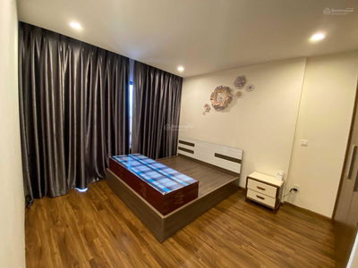 The Golden Palm Lê Văn Lương, Vietnam The Golden Palm Lê Văn Lương, Vietnam