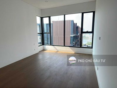 The River Thủ Thiêm, Vietnam The River Thủ Thiêm, Vietnam