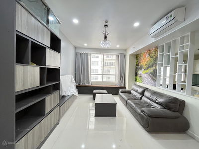 Sunrise City, Vietnam Sunrise City, Vietnam