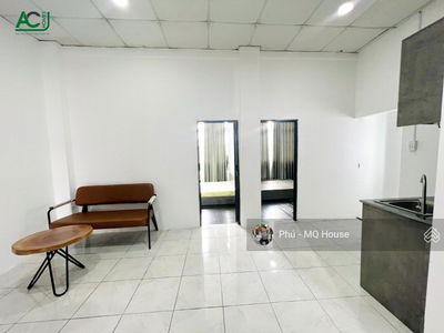 Bach Dang Street, Vietnam Bach Dang Street, Vietnam