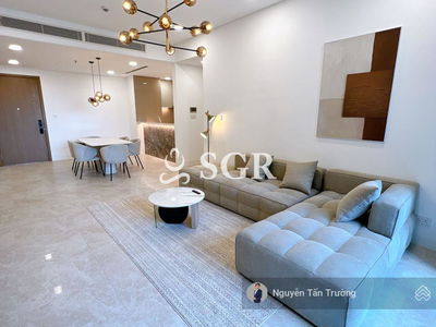 The River Thủ Thiêm, Vietnam  The River Thủ Thiêm, Vietnam