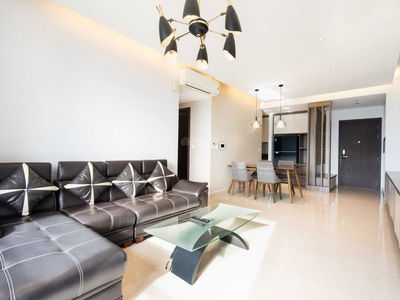 De La Sol, Vietnam  De La Sol, Vietnam