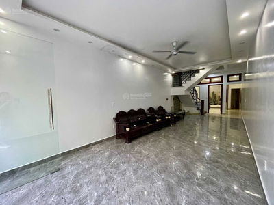 Gehäuse In Haiphong, Vietnam Gehäuse In Haiphong, Vietnam