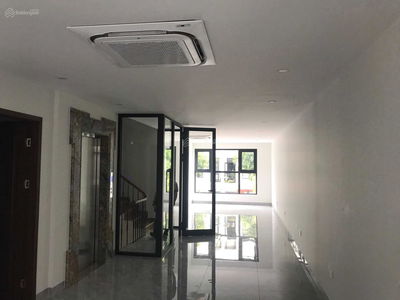 Gehäuse In Ha GJong, Vietnam Gehäuse In Ha GJong, Vietnam