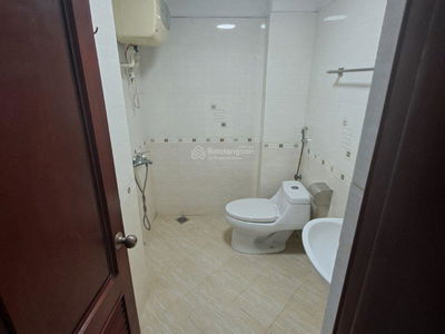 Жилье в Hanoi, Vietnam Жилье в Hanoi, Vietnam