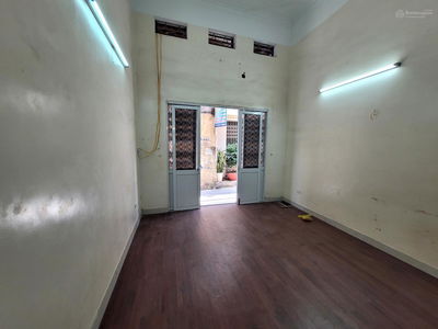 Gehäuse In Haiphong, Vietnam Gehäuse In Haiphong, Vietnam