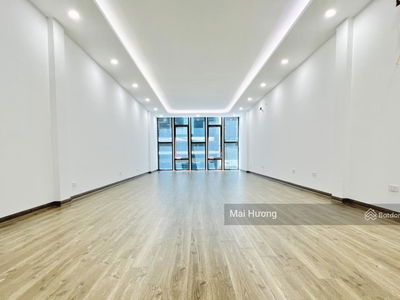 Жилье в Hanoi, Vietnam Жилье в Hanoi, Vietnam