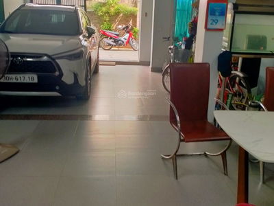 Gehäuse In Hanoi, Vietnam Gehäuse In Hanoi, Vietnam