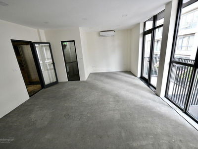 Gehäuse In Hanoi, Vietnam Gehäuse In Hanoi, Vietnam